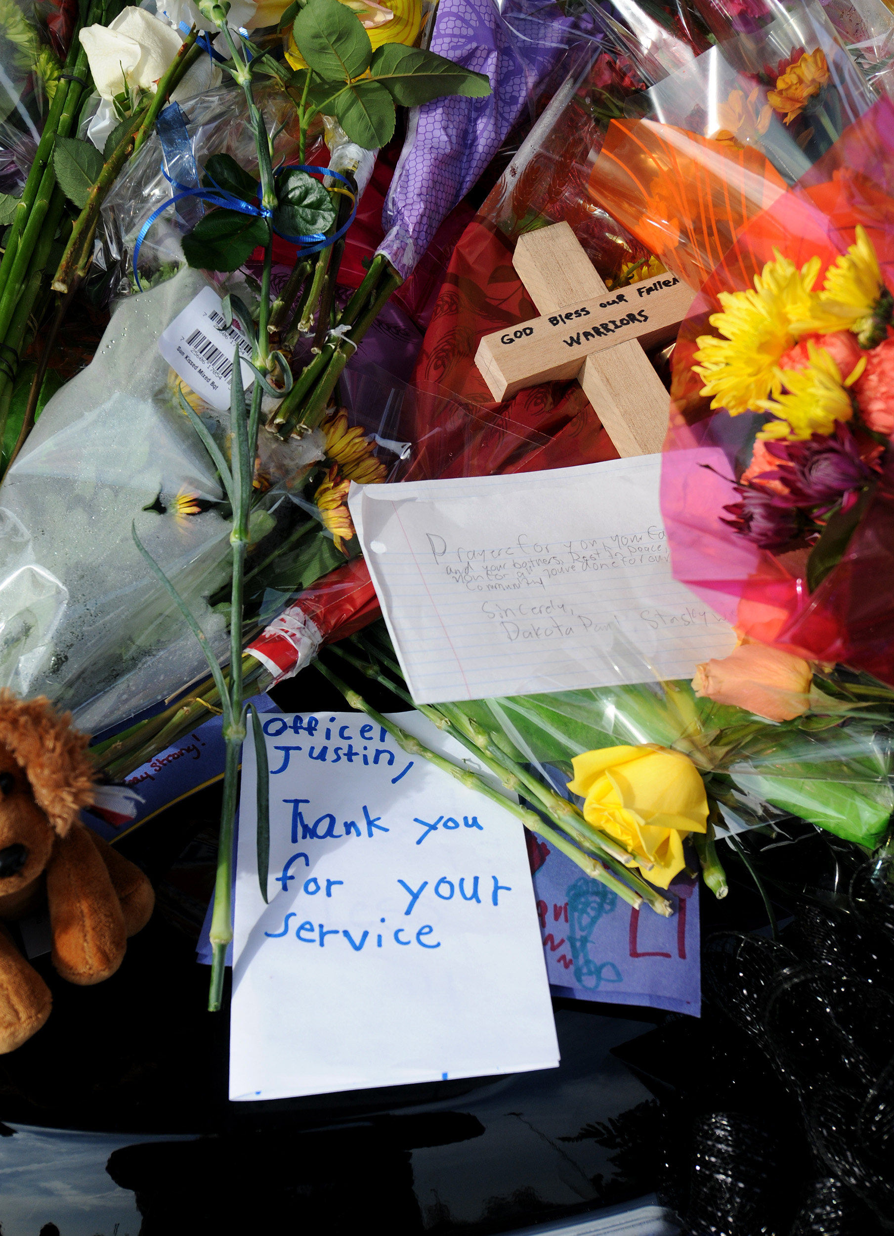 Two Iowa Police Officers Shot And Killed In Des Moines