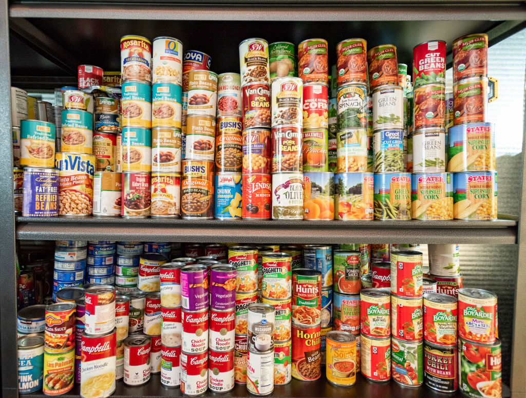 Tustin nonprofit transforms self-storage space into a food pantry