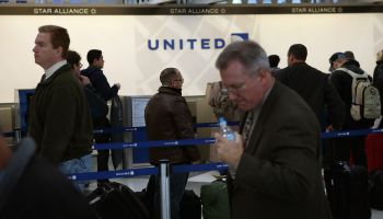 United Airlines Flights Grounded Nationally Due To Computer Glitch