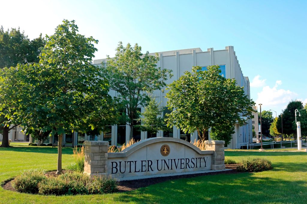 Entrance sign into Butler University in Indianapolis