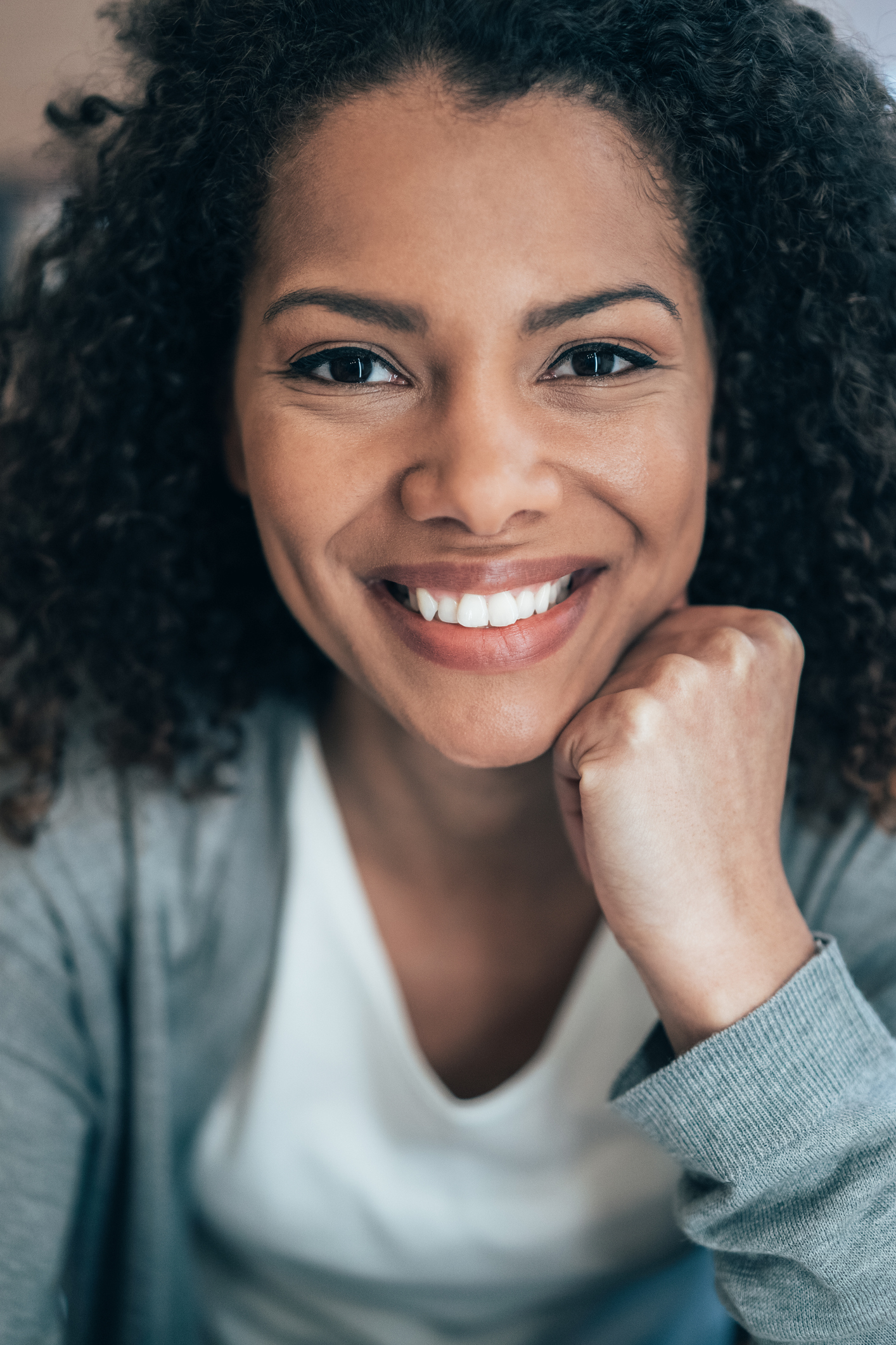 Portrait of beautiful afro woman