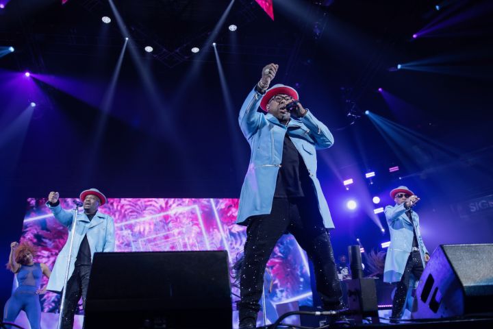 New Edition hit the stage!