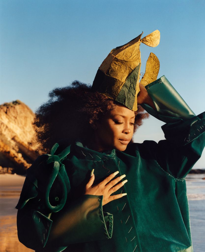 Erykah Badu covers Vogue
