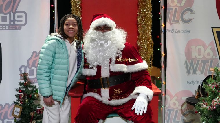 Black Santa Photos 2025