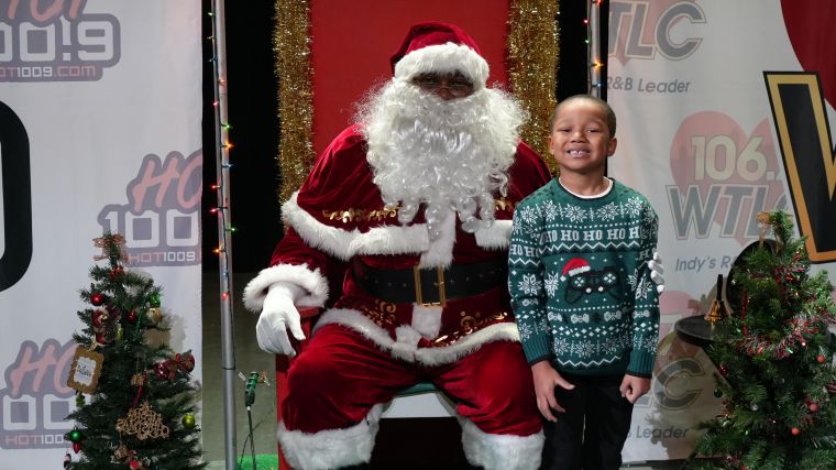 Black Santa Photos 2025