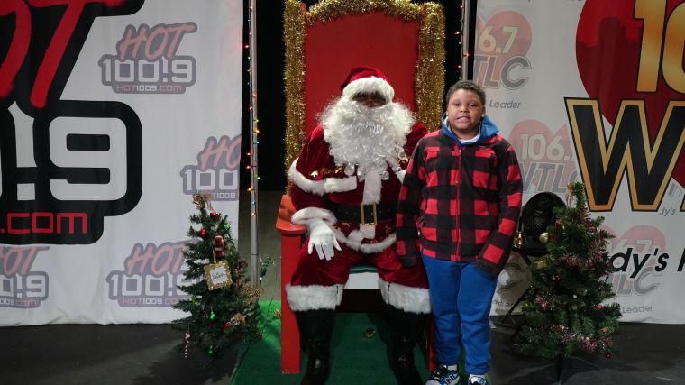 Black Santa Photos 2025