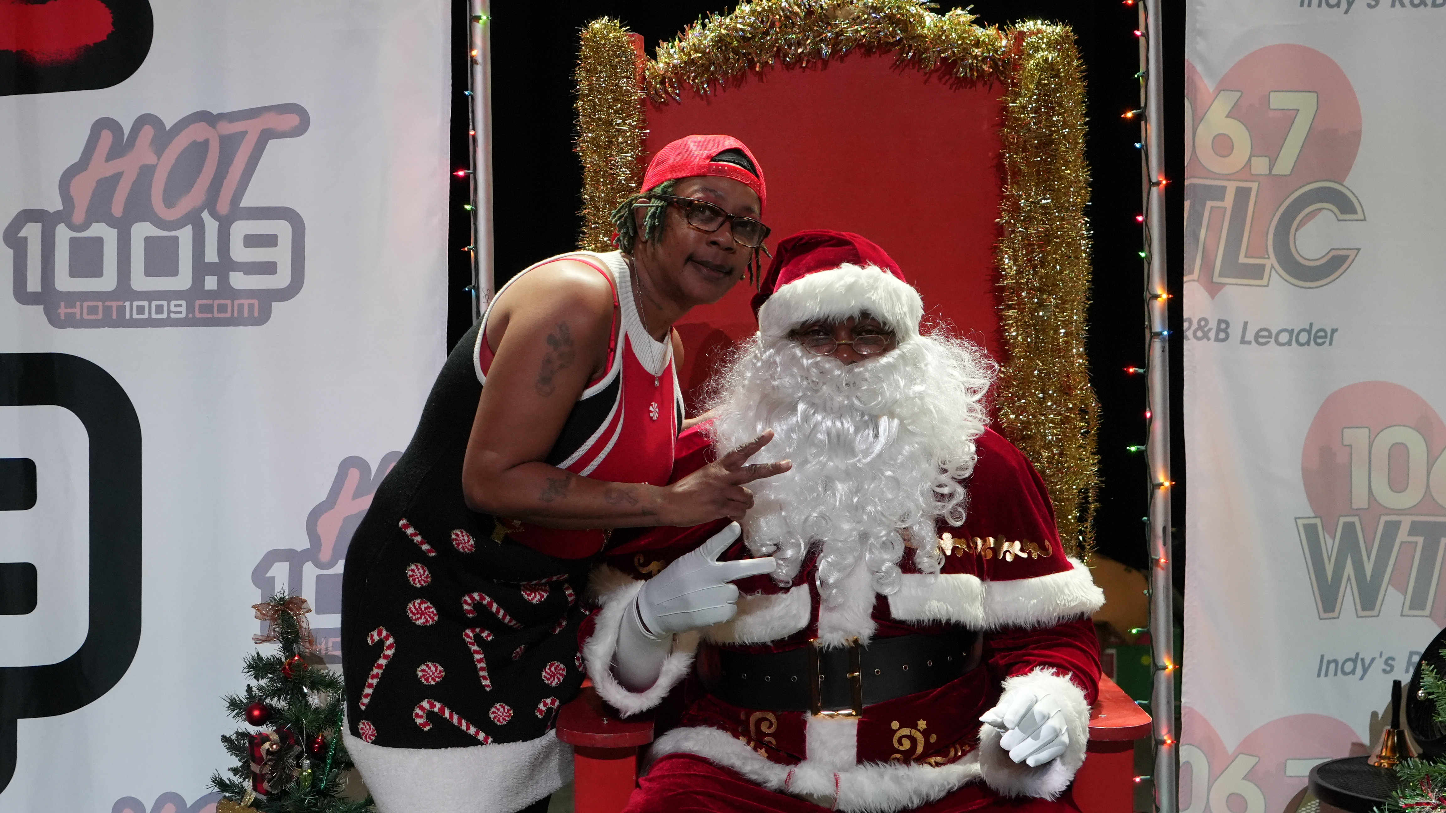 Black Santa Photos 2025