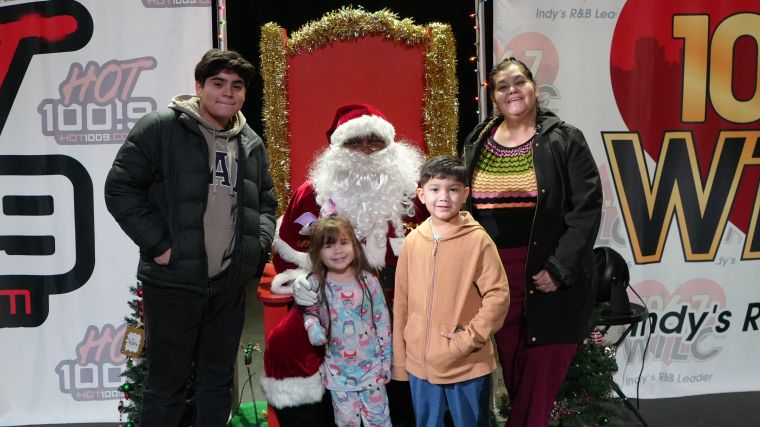 Black Santa Photos 2025