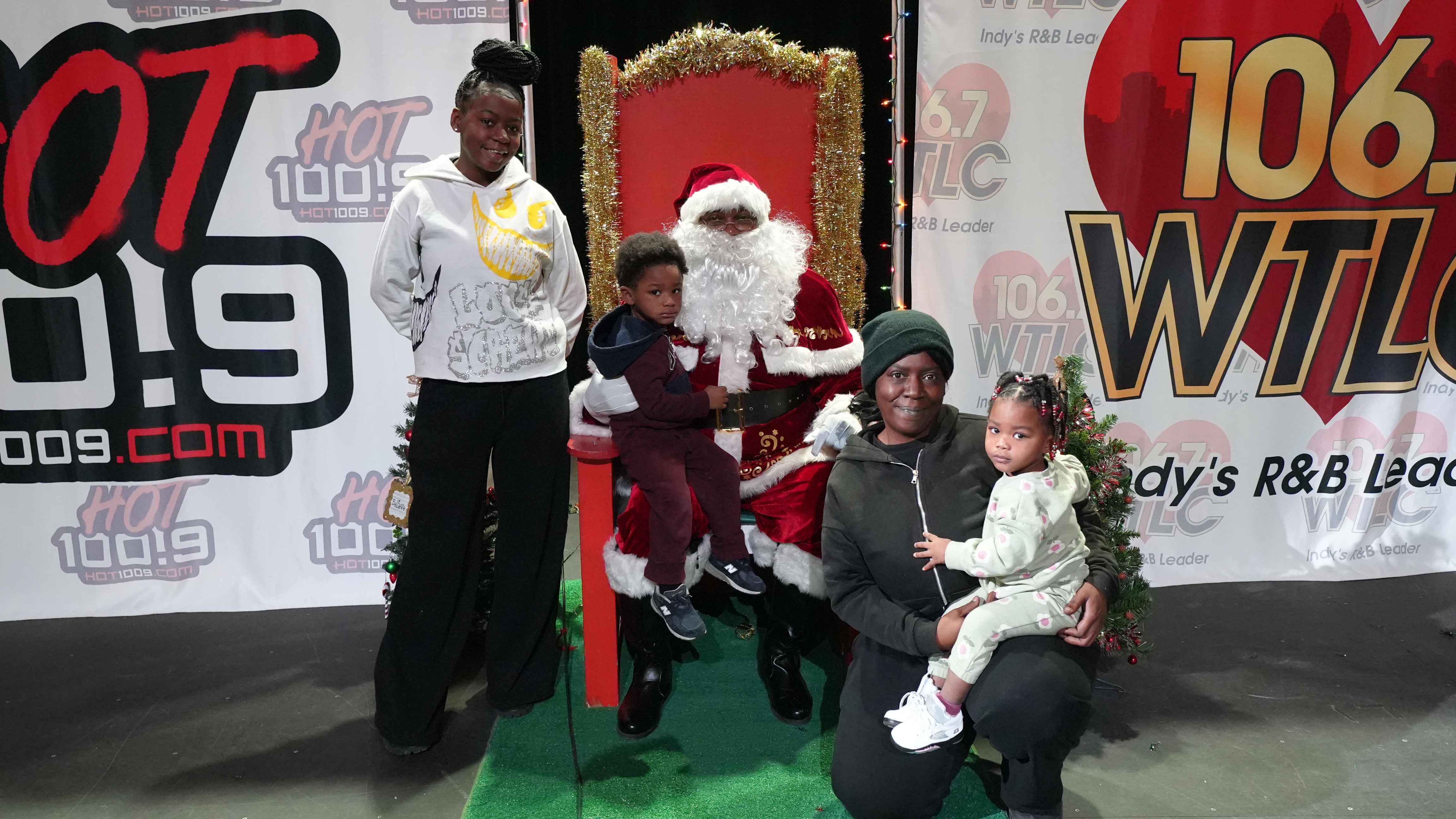 Black Santa Photos 2025