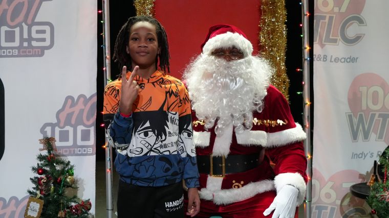 Black Santa Photos 2025