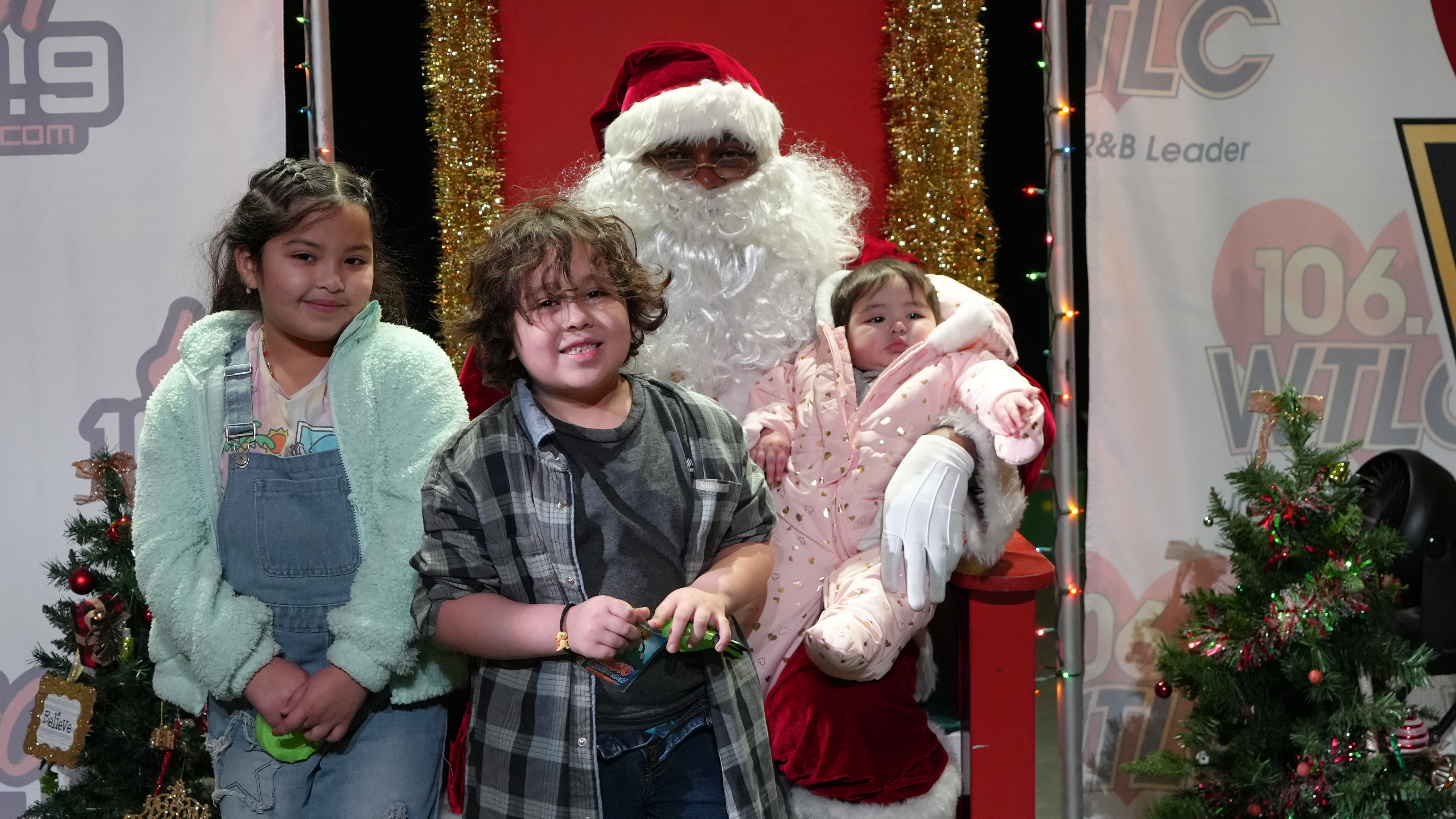 Black Santa Photos 2025