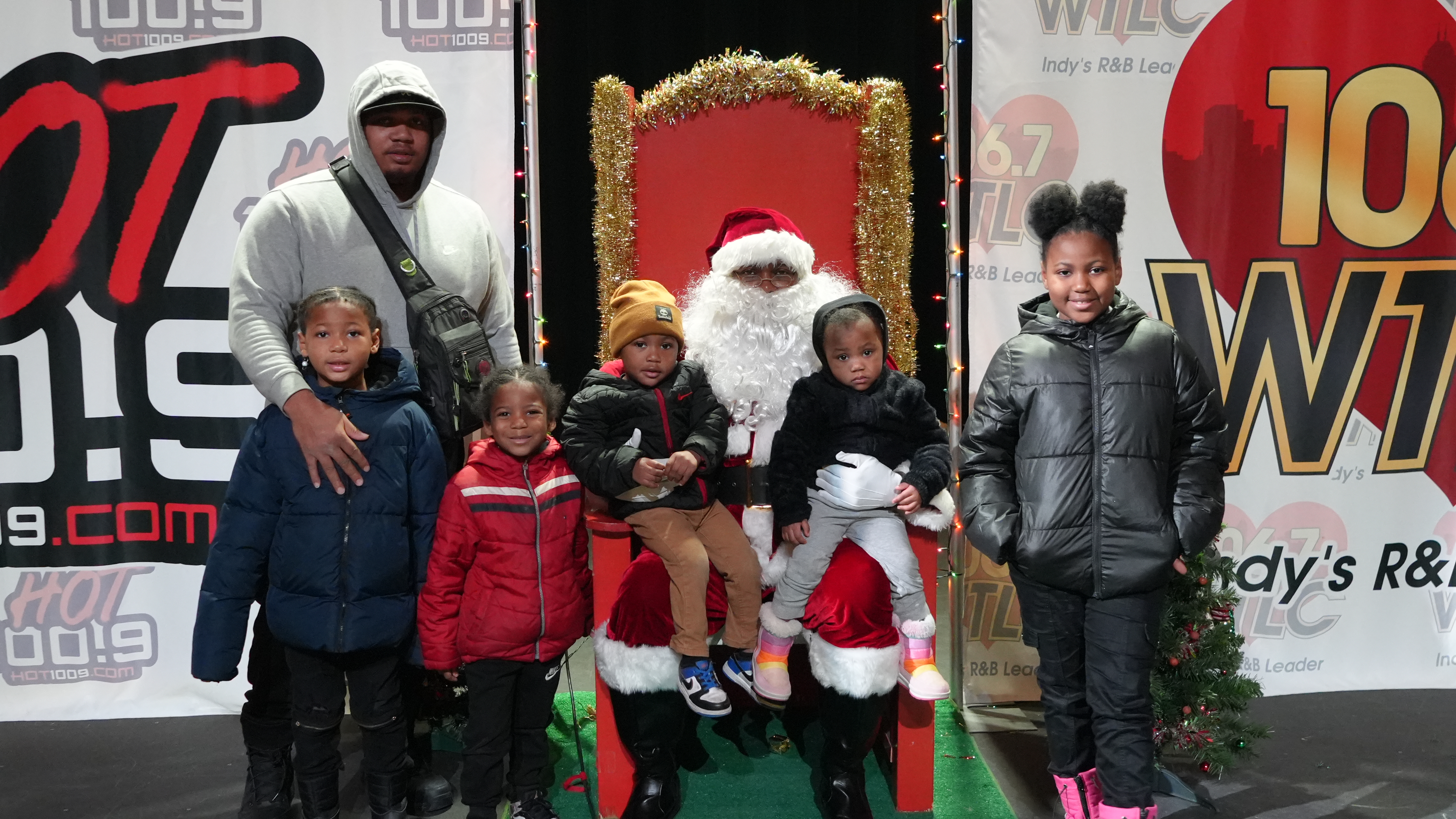 Black Santa Photos 2025