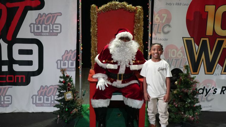 Black Santa Photos 2025