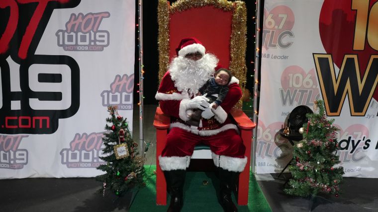 Black Santa Photos 2025