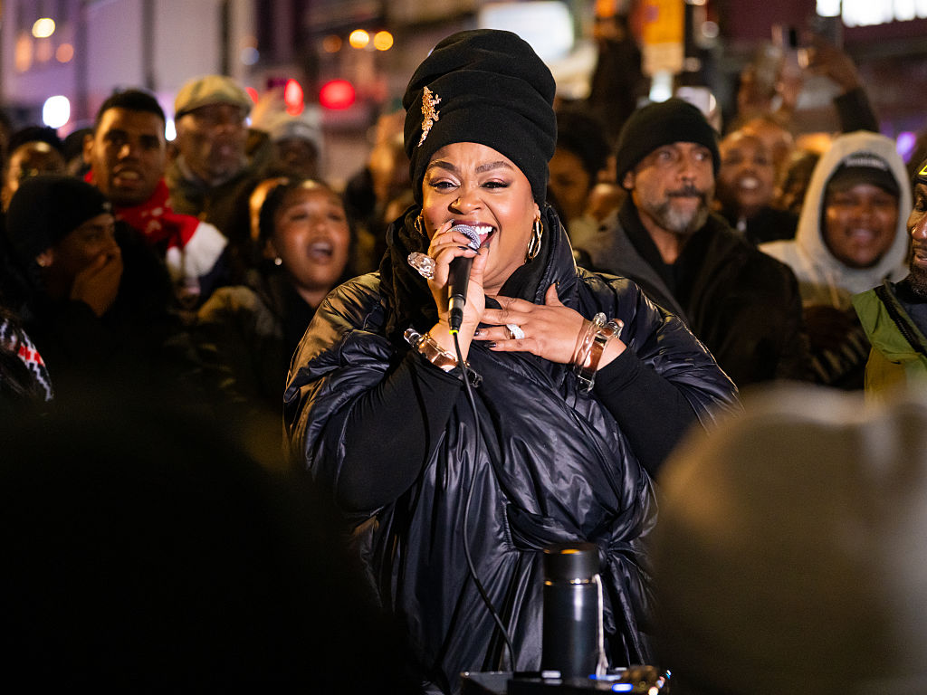 Jill Scott Performs With DJ AG On Camden High Street