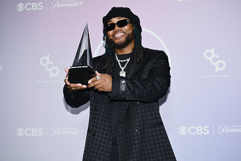 The 52nd American Music Awards - Press Room