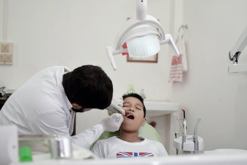 How tooth decay risk evolves as kids grow